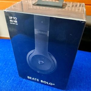 Beats by Dre Solo3 wireless headphones